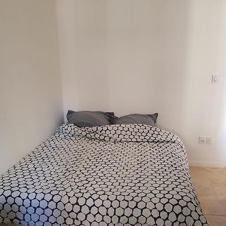 Central And Comfortable Studio, Near Train Station 马赛 外观 照片